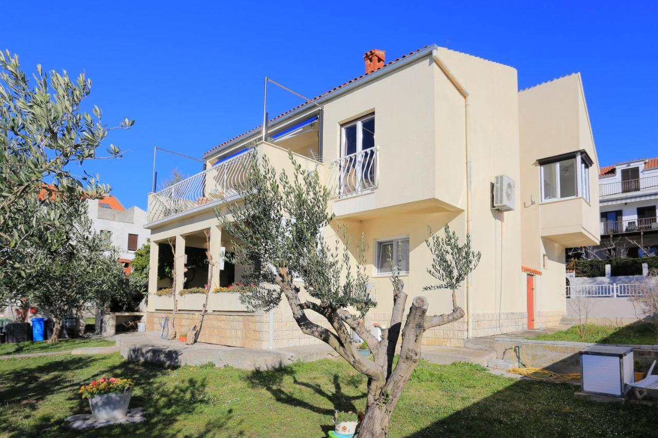 Apartments With A Parking Space Kastel Gomilica, Kastela - 19248 Exteriér fotografie